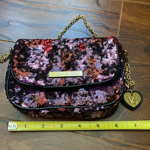 Absolutely cute Victoria’s Secret mini sequin bag - Picture 9 of 10